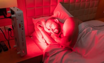 Red Light Therapy For Sleep: The Science of Sweet Dreams