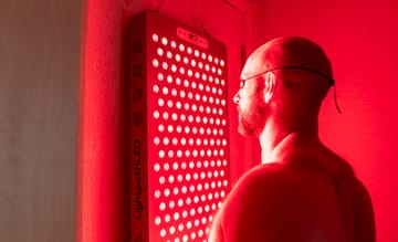 Red Light Therapy: What’s The Ideal Distance from Skin?